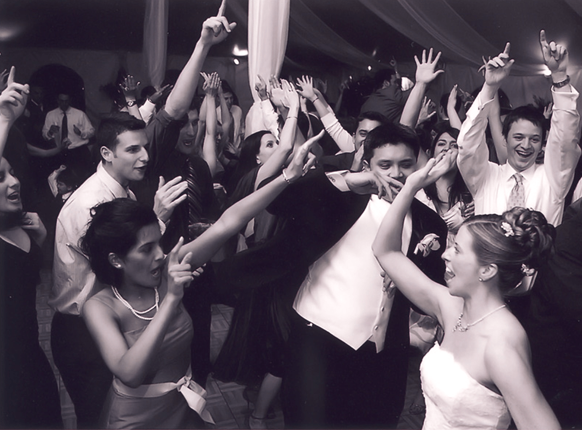 Great Dance Party at a New Hampshire Wedding!